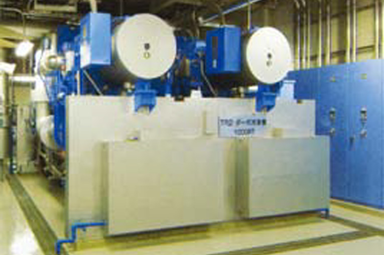 Twin compressor centrifugal chillers